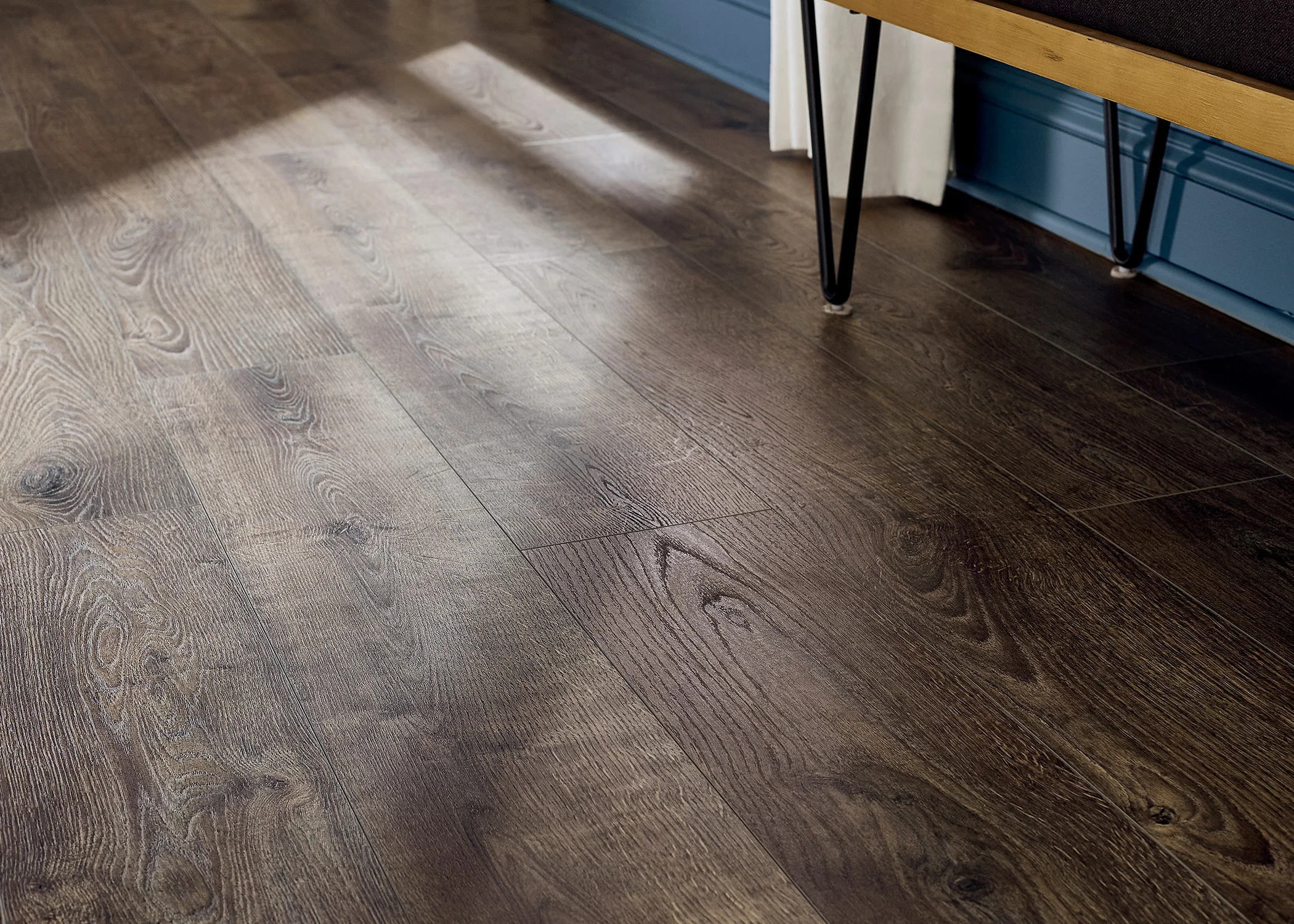 12mm Barrington Oak Water-Resistant Laminate Flooring 7.48 in. Wide x 50.6 in. Long - Image 4