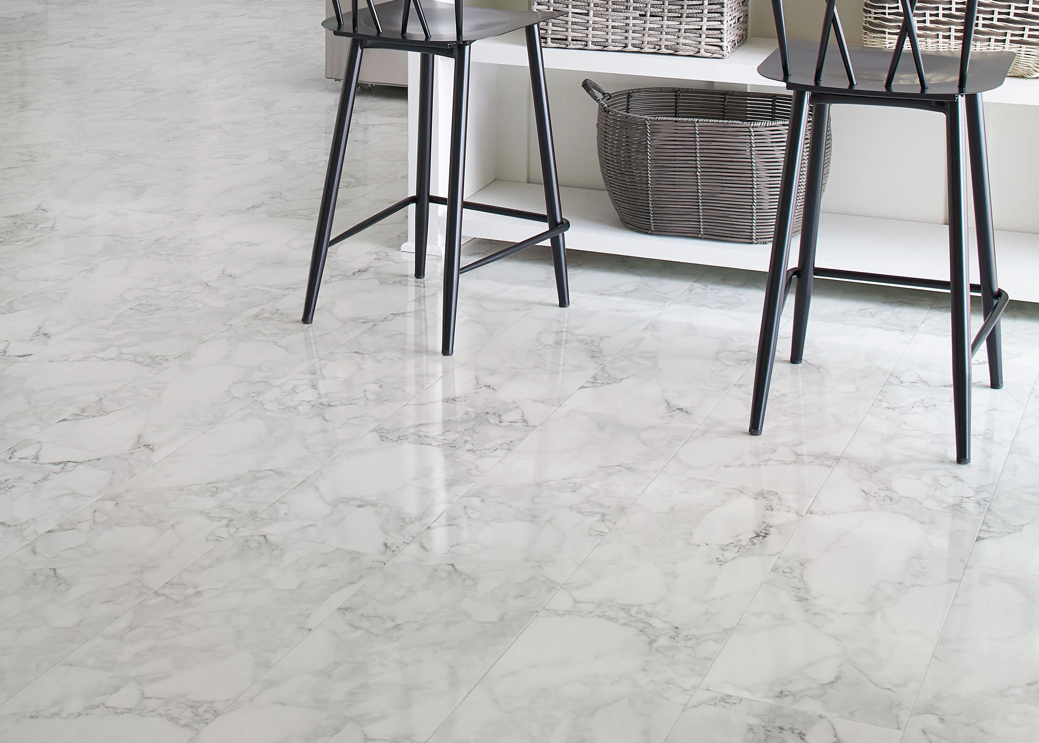 10mm Trevi Fountain Marble High Gloss Water-Resistant Laminate Flooring 9.6 in. Width x 54.4 in. Length - Image 3